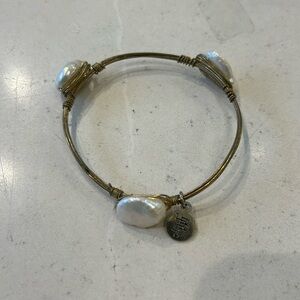 Bourbon and Bowetie bracelet